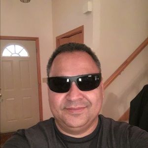 Meet your Posher, Rogelio